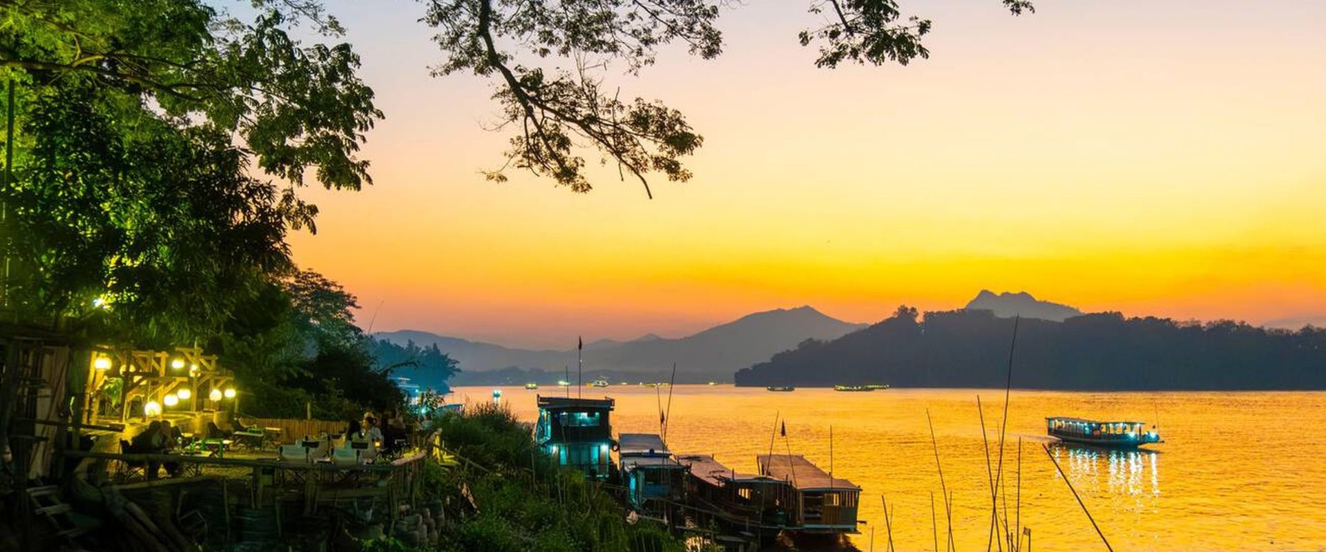 טיול ללאוס 4 ימים לואנג פרבאנג ומפלי קואנג סי | Tropicana Travel