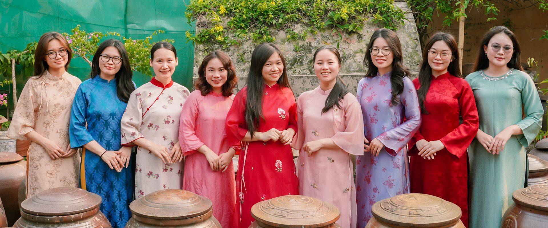 צוות Tropicana Travel Vietnam