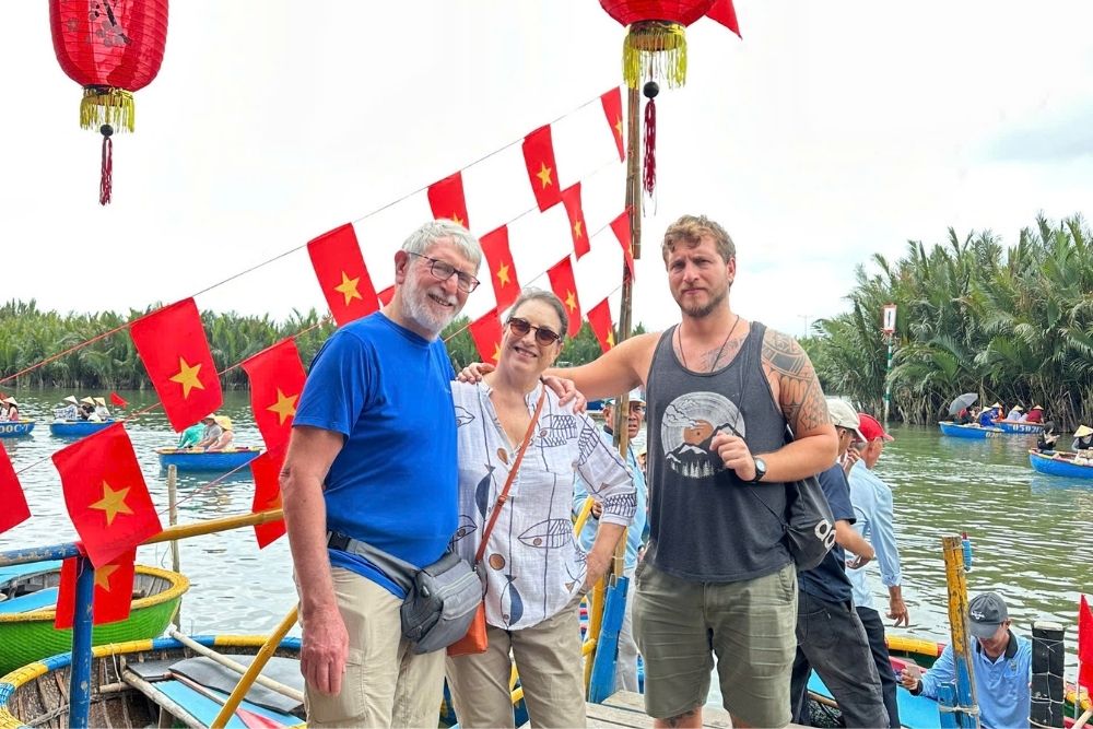 /MediaUpload/thumb_061309151586-Tropicana-Travel-Vietnam-feedback-review-avis-Recensioni.jpg